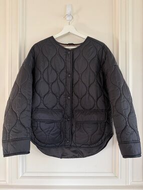 Aerie | OFFLINE by Aerie Quilted Bomber Jacket - Black - size Small